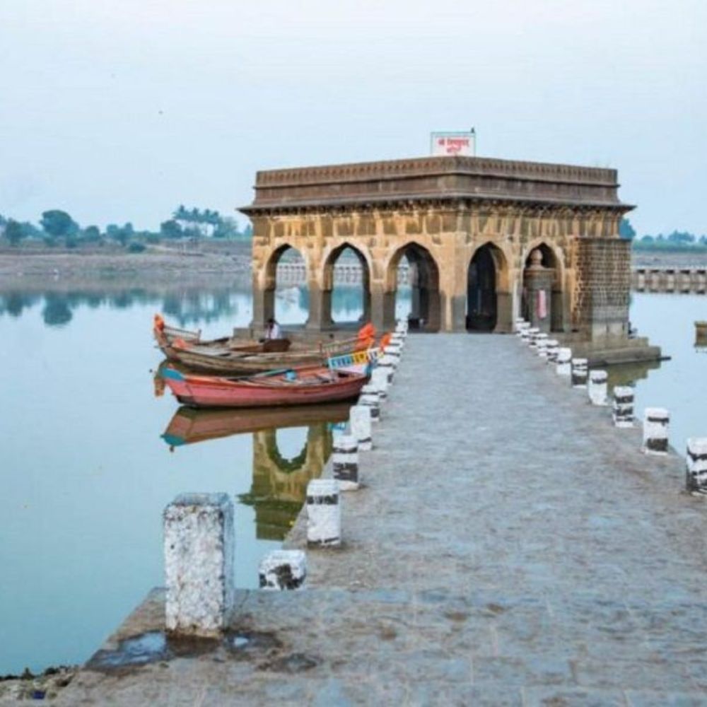 Vishnupad Temple